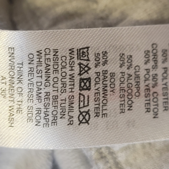 ASOS DESIGN Cropped Sweatshirt - Picture 7 of 7